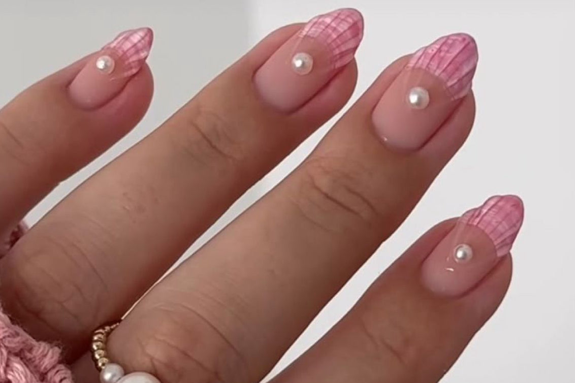 Blush Wave