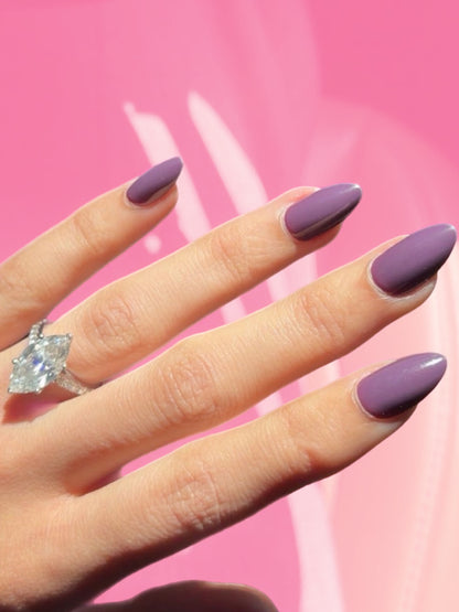Grape Crush قريب كرش
